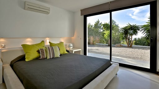 Villa Lomas Bedroom 1