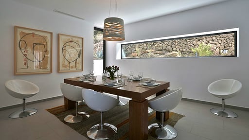Villa Lomas Dining area