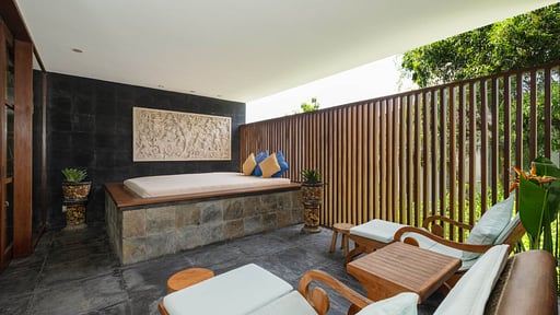 Villa Longhouse Spa
