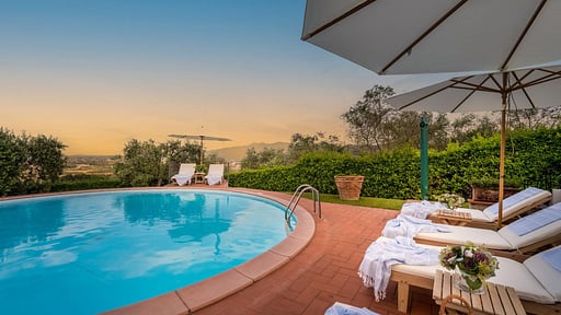 Villa Lontana Swimming pool