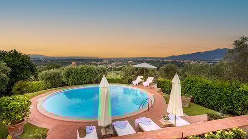 Villa Lontana Swimming pool