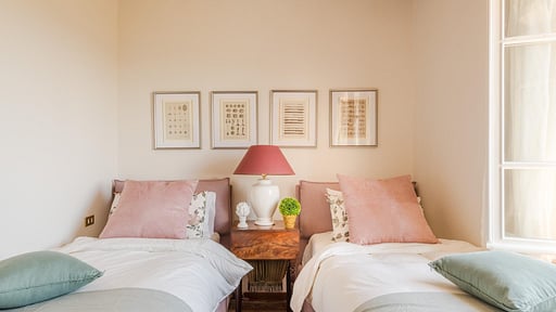 Villa Lontana Bedroom 2