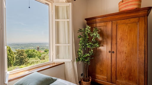 Villa Lontana Bedroom 2