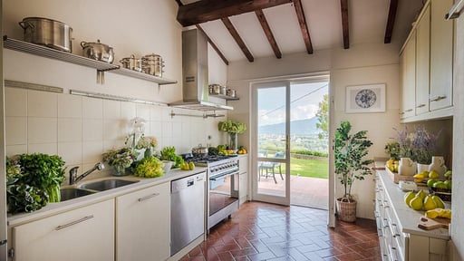 Villa Lontana Kitchen