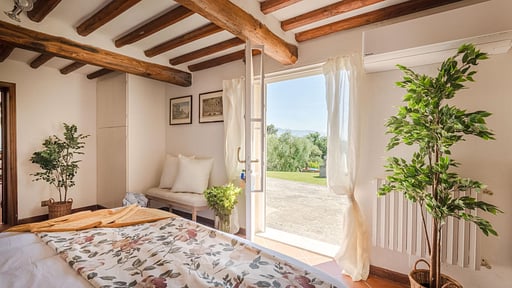 Villa Lontana Bedroom 5