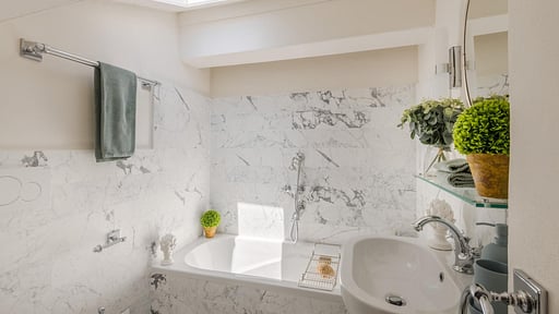 Villa Lontana Bedroom 4