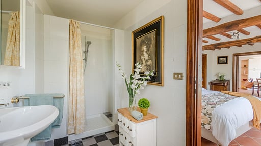 Villa Lontana Bedroom 5