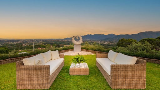 Villa Lontana Terrace/Veranda