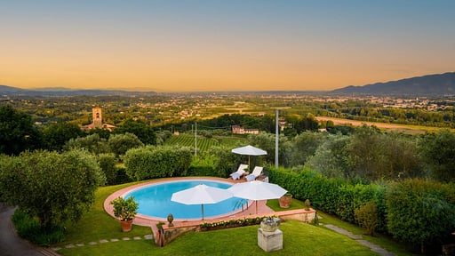 Villa Lontana Swimming pool