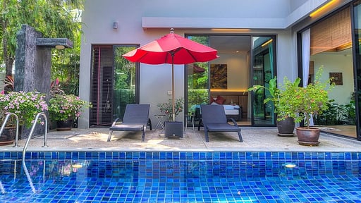 Villa Lora Schwimmbad