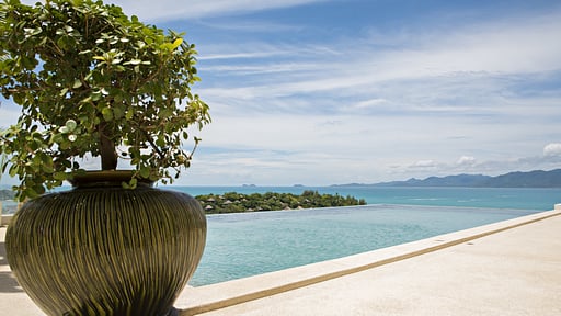 Villa Loramatari Бассейн