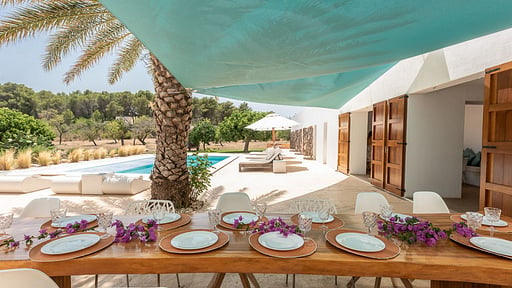 Villa Lorenzo Dining area