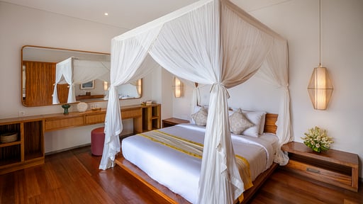 Villa Lotus Bumbak Bedroom 1