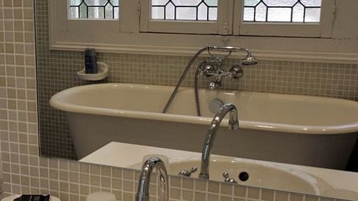 Villa Lou Cade Schlafzimmer 1