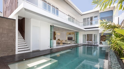 Villa Louis Swimming pool