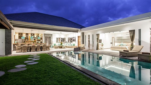Villa Louprana Schwimmbad