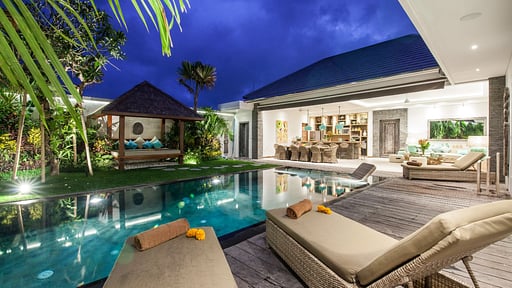 Villa Louprana Schwimmbad