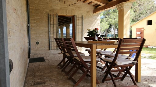 Villa Lu Dining area