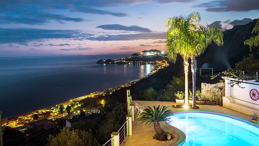 Villa Luce Letojanni Zwembad