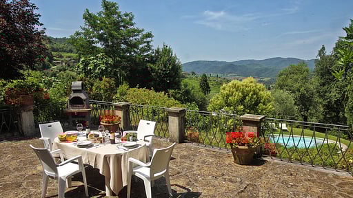 Villa Luce Dining area 2