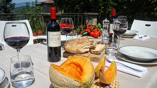 Villa Luce Dining area 2