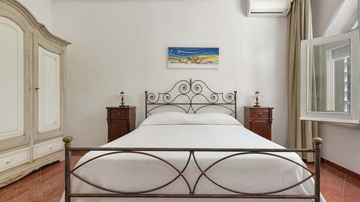 Villa Luigia Bedroom 1