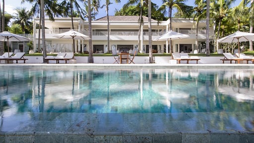 Villa Lulla Swimming pool 2