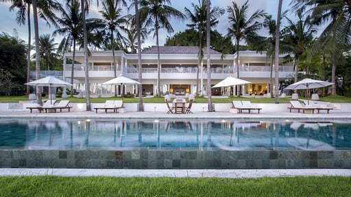 Villa Lulla Swimming pool 2