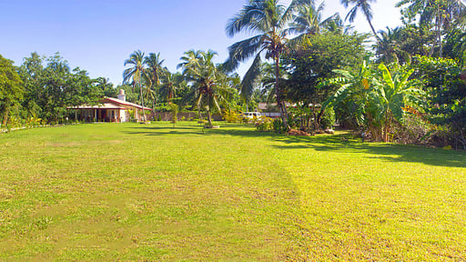 Villa Lumbini Lagoon Garden