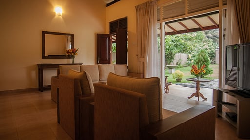 Villa Lumbini Lagoon Living room