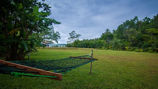 Villa Lumbini Lagoon Garden