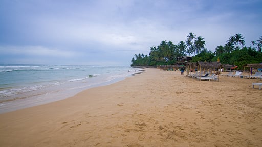 Villa Lumbini Lagoon Beach