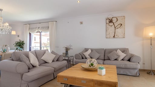 Villa Luminar Living room