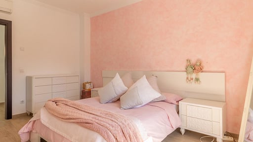 Villa Luminar Bedroom 2