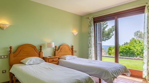 Villa Luminex Спальня 2