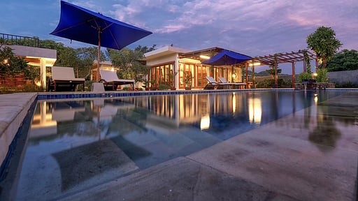 Villa Luna Swimming pool