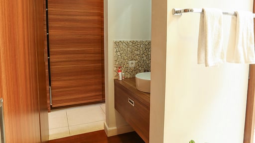 Villa Luna Bedroom 2