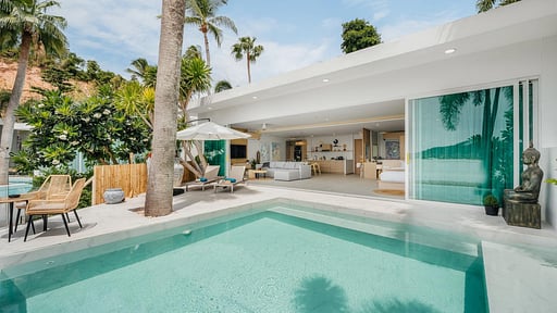Villa Luna Swimming pool