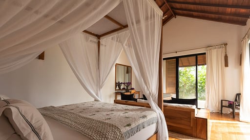 Villa Luna Weligama Bedroom 1