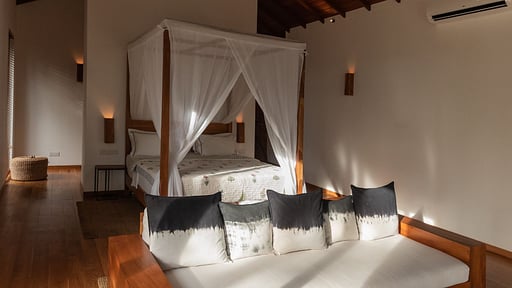 Villa Luna Weligama Bedroom 1