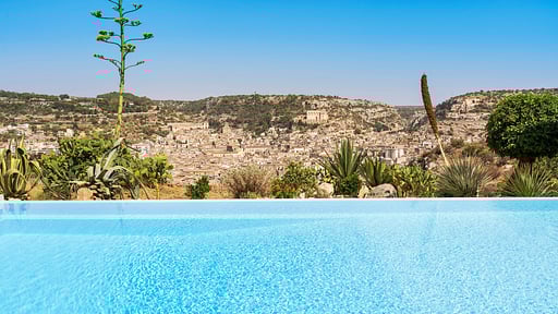 Villa Luna Swimming pool