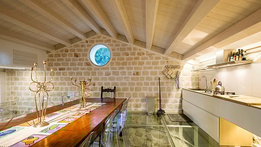 Villa Luna Dining area 2