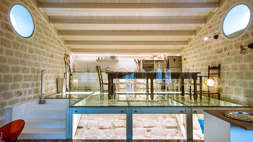 Villa Luna Dining area 2