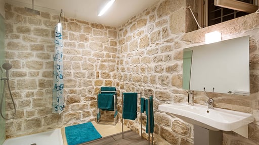 Villa Luna Bedroom 3