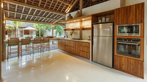 Villa Lunala Kitchen