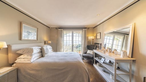 Villa Lunetta Bedroom 1