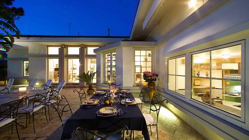 Villa Lux Sorrento Dining area