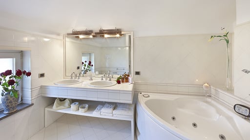 Villa Lux Sorrento Bedroom 1