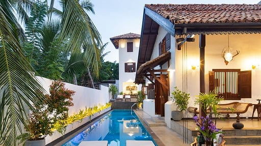 Villa Madagala Kanda Бассейн