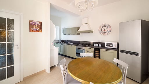 Villa Maddalena Kitchen